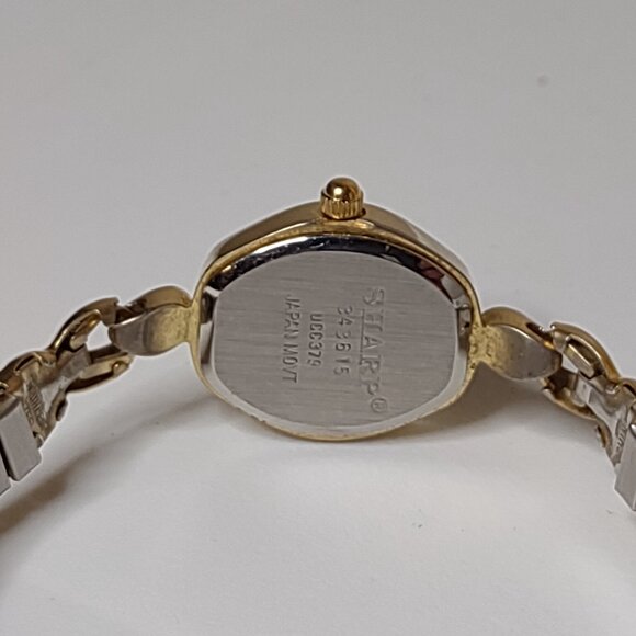 Vintage 6 Inch Sharp Stretch Watch - Picture 6 of 11